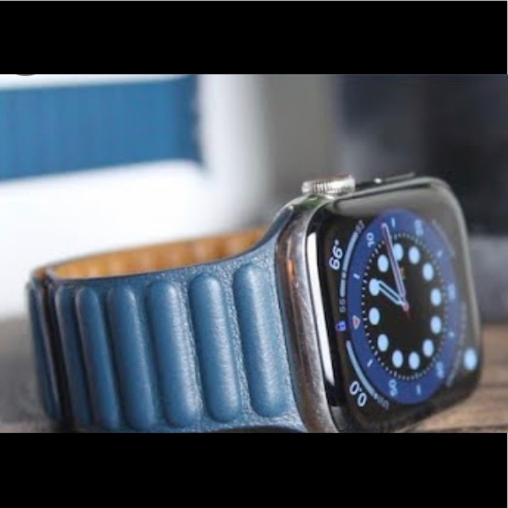 Authentic Apple 41mm Leather Link Baltic Blue - S/M